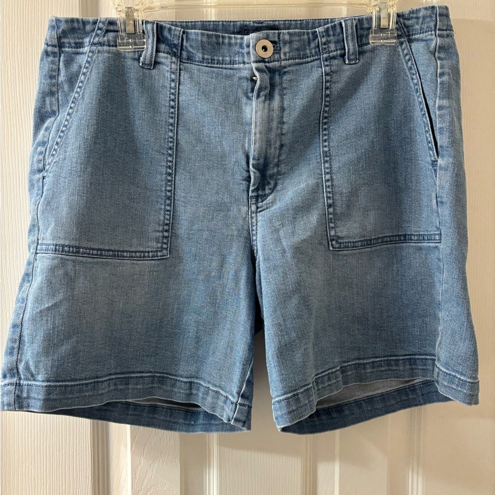 J.JILL Denim Shorts   Size 14